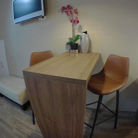M48 Apartments Belgrad Oda fotoğraf